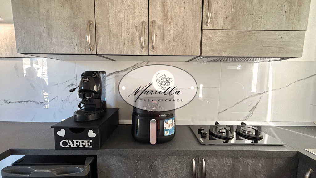 Appartamento elegante per un massimo di 2 persone con interni personalizzatine comfort domestici essenziali per sentirvi come a casa vostra.