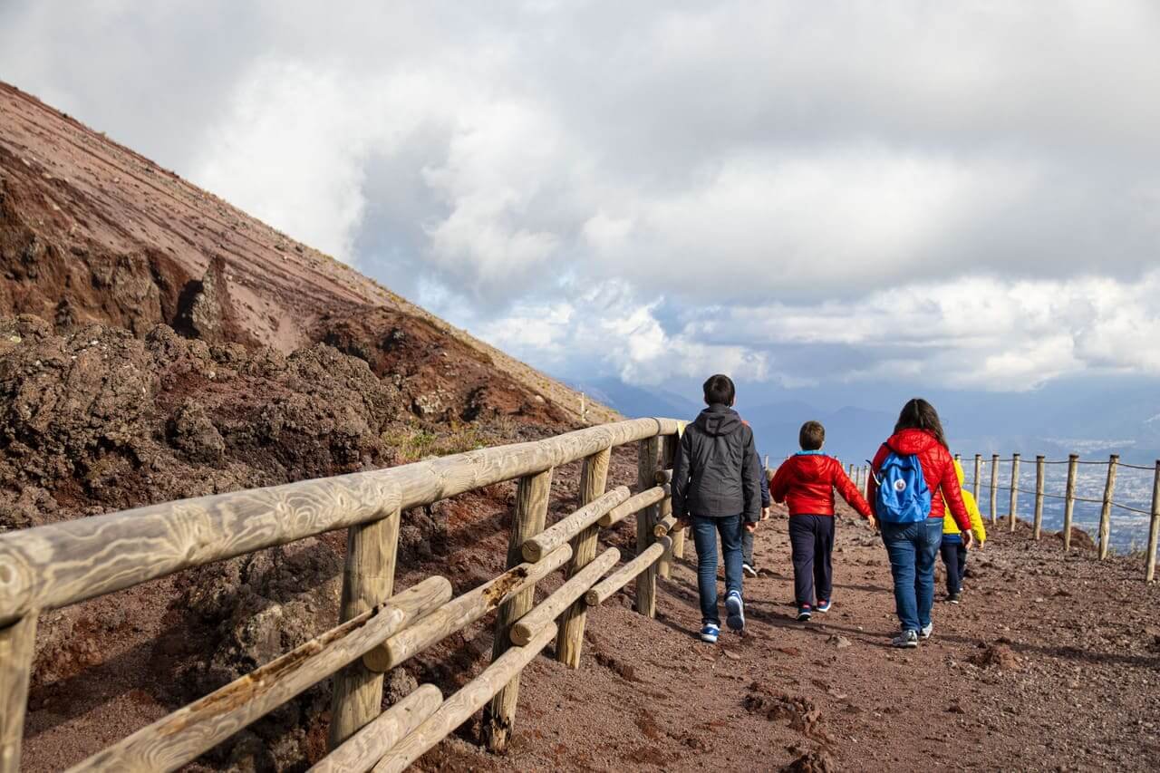 escursione-sul-vesuvio-sentiero
